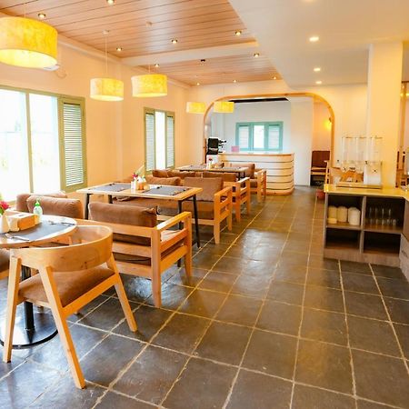 Hotel Chino Ποκάρα Εξωτερικό φωτογραφία